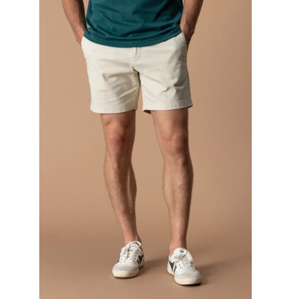 Duck Head 7" Gold School Chino Short Sandstone Size 35